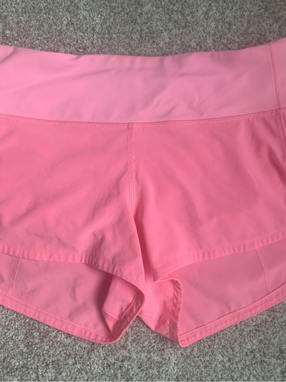 Lululemon Women’s Speed Up Shorts, Miami Pink, Size 4 EUC